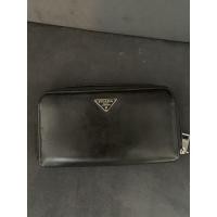ราคา Prada กระเป๋าสตางค์ มือสองมีร่อยรอยใช้งาน (7247234536)