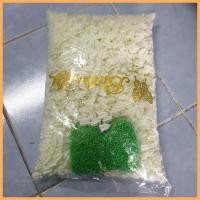 ราคา ดอกรักพลาสติกตรากระเช้าพร้อมขั้วดอกรักประมาณ 2000++ ชิ้นเกรด A สีขาว (10710342158)