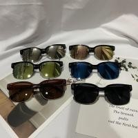 ราคา แว่นกันแดดผู้ชาย SG071 ทรง long clubใส่แล้วเท่มาก (9347699250)