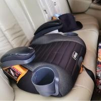 ราคา Chicco Go Fit Booster Seat มือสอง เบาะนั่งเสริมในรถยนต์สำหรับเด็กโต (25365705684)