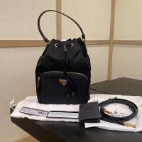 ราคา BU220905898] Prada / Tessuto Nylon Bucket Bag (19645890248)
