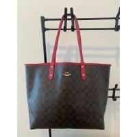 ราคา **สินค้ามีตำหนิ**COACH REVERSIBLE CITY TOTE IN SIGNATURE (COACH F36658) (28003328760)