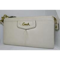 ราคา กระเป๋า​สตางค์​ Coach ของแท้​มือสอง​สภาพ​ดี​ เจ้าของ​ขาย​เอง​ (7952173399)