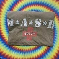 ราคา เสื้อยืดมือสอง ต่างประเทศ หนัง สารคดี สงคราม M*A*S*H 4077 Size XL.อก24/ยาว30 (26963679812)