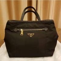 ราคา กระเป๋าprada ของแท้สีดำ สภาพใหม่มาก 98% (1045480627)