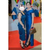 ราคา ชุดราตรียาว Size M ชุดออกงาน ชุดราตรีสีน้ำเงิน เดรสออกงานเดรสยาว เดรสสีน้ำเงิน ชุดราตรีไฮโซ ชุดไปงานแต่ง (มือสอง) สภาพดี (18319887293)