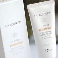 ราคา DiorSnow UV Shield BB Creme White Reveal UV Protection (60262901)