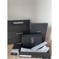 ราคา Ysl woc 9 ปี 22 shw used like new (14091570738)