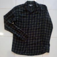 ราคา UNIQLO เสื้อเชิร์ตมือสองของแท้ (7909087234)