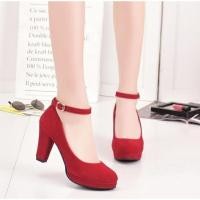 ราคา รองเท้าส้นสูงสีแดงกำมะหยี่รัดข้อ​ Red​ High​ Heels​ Shoes (6551133821)