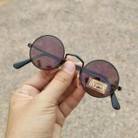 ราคา แว่นกันแดด แว่นวินเทจ ทรงกลมเล็กจิ๋ว แว่นเก่าเก็บยุค 90'S Little Khom Black กรอบสีดำ เลนส์สีน้ำตาล (ชา) วินเทจ (23907609211)