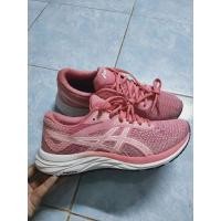 ราคา รองเท้ากีฬา asicsมือสองแท้100% ใหม่มากคะ (6868111749)