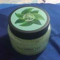 ราคา The body shop Fuji green tea exfoliating body scrub ยังไม่แกะใช้ ขายเพราะใช้ไม่ทัน (1118499941)