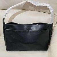 ราคา ใบใหญ่ Calvin klein modern shoulder bag ✧.* พร้อมส่ง ✔ ของแท้ 100% ✧.* (40807835002)