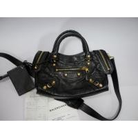 ราคา Balenciaga mini bag อุปกรณ์ครบ ของแท้ (2373018233)