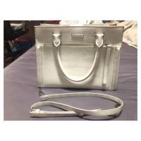 ราคา กระเป๋าหนังสะพาย Charles & Keith (2144447712)