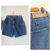 ราคา ESPRIT กางเกงขาสั้น Size 31 เอววัดจริง 32 นิ้ว (16555505709)