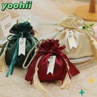 ราคา YOOHII กระเป๋าหูรูด, กระเป๋าพู่ผ้าซาตินสไตล์จีน, กระเป๋าขนมบรรจุของขวัญวันเกิดงานแต่งงานแฟชั่น (54558088554)