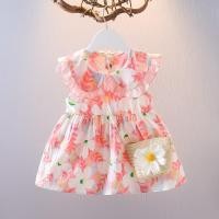 ราคา Gentle Kiddie ชุดเดรสเด็กผู้หญิง ลายดอกไม้หวาน คอบัวระบาย พร้อมกระเป๋าสานดอกเดซี่ (40157600246)