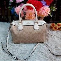 ราคา กระเป๋า coach แท้ ทรงหมอน ขนาด 9 นิ้ว รุ่น F58312 มือสอง (21393894118)