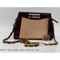 ราคา ปาร์ตี้ DKNY******** (54456821565)