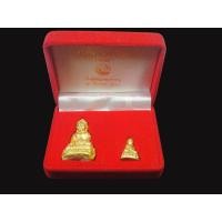 ราคา พระกริ่ง-พระชัยวัฒน์เนื้อทอง (เนื้อผง) วัดสุทัศน์ ปี2543 (42377381787)