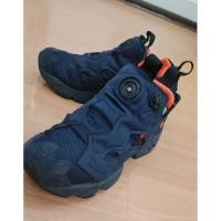 ราคา รองเท้าเด็ก Reebok Insta Pump Size 3 USA, 23cm มือสองของแท้สีน้ำเงินเข้มมีตำหนิราคาถูก (23685011811)