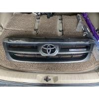 ราคา กระจังหน้า TOYOTA fortuner ปี 2005-2008 (13729957057)