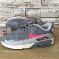 ราคา Nike Air Max รองเท้าเด็กมือสองแบรนด์แท้สภาพใหม่ วัดด้านใน 16.5cm (1836834641)