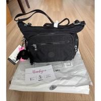 ราคา ส่งต่อกระเป๋า kipling ของแท้% สภาพไม่ผ่านการใช้งาน ซื้อเก็บ สวย ไม่มีตำหนิ (29837594097)