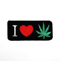 ราคา ตัวรีดติดเสื้อ ลาย ใบกัญชา รูปกัญชา หัวใจ เร็กเก ฮิปปี้ I Love Ganja Patch งานปักWOP DIY ตัวรีด เสื้อ อาร์ม เท่ๆ แนวๆ (7241274925)