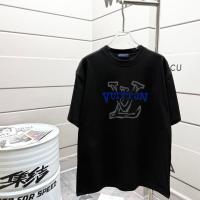 ราคา 2026LOUIS VUITTON ผู้ชายผู้หญิงพิมพ์เสื้อยืด Casual เสื้อยืดกีฬาเสื้อยืดแขนสั้นรอบคอหลวมด้านบนยุโรปอเมริกัน Punk PMCX (43729217614)