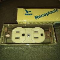ราคา ปลั๊กผนังสำหรับเครื่องเสียง Eagle vintage (Cryo) Made in U.S.A. รุ่นเก่าหายากเสียงดี (3533253179)