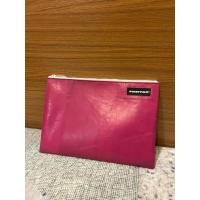 ราคา freitag F07 Chuck Pink ผ้าชมพูล้วน ซิปขาว (44807588261)