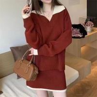 ราคา ❤️Knit V Patch Collar Long Sleeve Top&Short Skirt Set (53703055480)