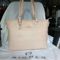 ราคา AIGNER กระเป๋า igner สวยๆ (8544188379)