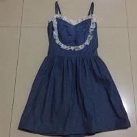 ราคา เดรสยีนส์แต่งลูกไม้ขาว (1053542007)