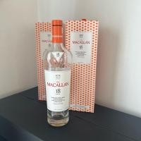 ราคา ขวด Macallan 18 ปี ขวดเปล่า จุกแน่น สำหรับนักสะสม ตั้งโชว์ ของแท้ สภาพสวย (49256862631)