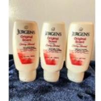 ราคา Jergens (เจอร์เก้นส์) Original Scent Cherry Almond ขนาดบรรจุ 3 FL Oz (88 mL)**สินค้านำเข้าจากอเมริกา** (15603336923)