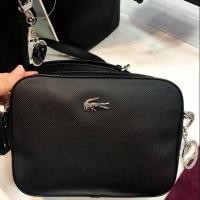 ราคา LACOSTE CROSSBODY BAG กระเป๋าสะพาย (2131939910)