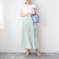 ราคา กระโปรงอัดพลีทมือสองแบรนด์ UNIQLO (29429660005)