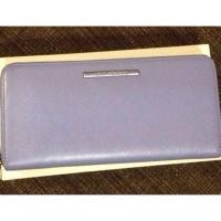 ราคา Used Louis fontaine แท้ กระเป๋าสตางค์สีม่วงอมฟ้า (503219261)