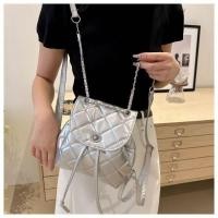 ราคา กระเป๋าเป้สะพายหลังผู้หญิง สไตล์แฟชั่นสีขาว ดีไซน์พรีเมียม (50505618617)