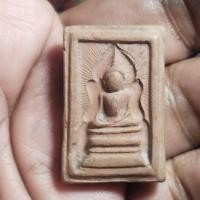 ราคา พระสมเด็จแหวกม่าน พิมพ์รัศมีอกใหญ่ หลังลายมือ เนื้อดินผสมผง หลวงพ่อกวย วัดโฆสิตาราม จ.ชัยนาท (40979908237)
