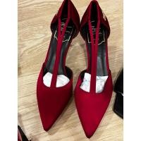 ราคา รองเท้าส้นสูงส้นเข็มสีแดง roger vivier ของแท้ สวย size37 ** สภาพดีมีร่องรอยบ้างตามภาพ ขอคนเข้าใจรองเท้ามือสอง (42068856363)
