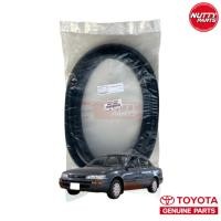 ราคา อะไหล่แท้ ยางขอบฝาท้าย TOYOTA COROLLA AE101 EE101 สามห่วง ปี 91-96 ยางขอบฝากระโปรงท้าย ยางฝาท้าย 64461-12290-1 (43677100665)