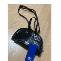 ราคา กระเป๋าสะพายข้างสีดำ แบรนด์ อดิดาสแท้100% (3842187553)