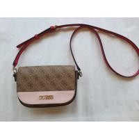 ราคา **ของแท้*** กระเป๋า GUESS Crossbody มือสองของแท้ 100% จาก Shop (6683164750)