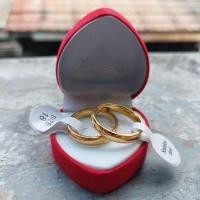 ราคา แหวนคู่ไทเทเนียมล่าสุด แหวนหมั้น ลายทองธรรมดา ทนต่อสนิม (46406203773)