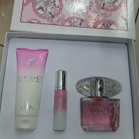 ราคา VERSACE BRIGHT CRYSTAL 3 PCS GIFT SET (604684341)
